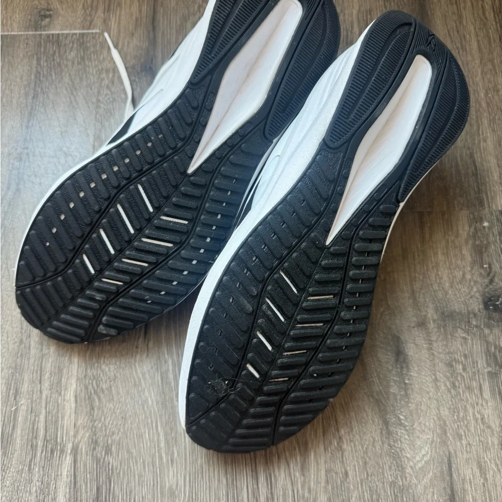 Men’s NWT Reebok size 12 - ENERGEN TECH PLUS 2 RUNNING SHOES - Picture 5 of 6